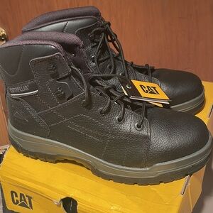 CAT Catepillar Men’s Mid Cut Boots, Size 10